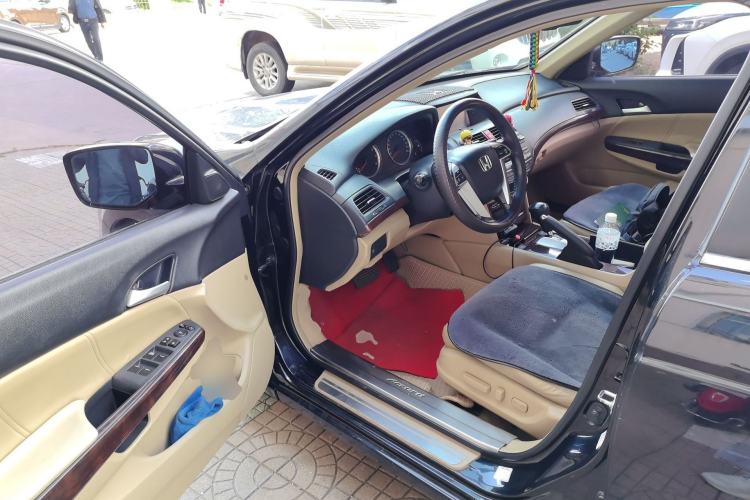 Used Honda Accord 2013 2.0L SE Driver Seat
