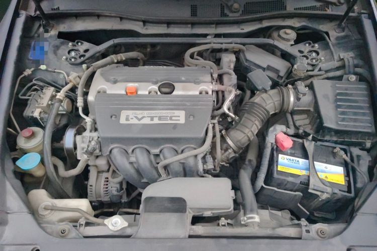 Used Honda Accord 2013 2.4L SE Engine Bay