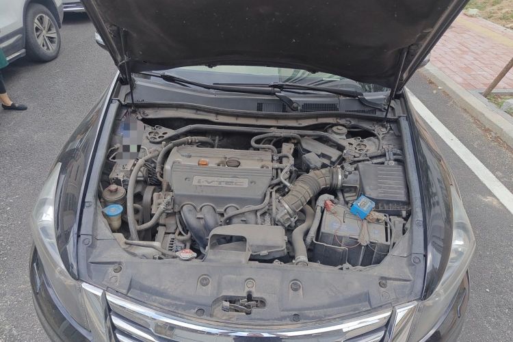 Used Honda Accord 2013 2.4L SE Engine Bay