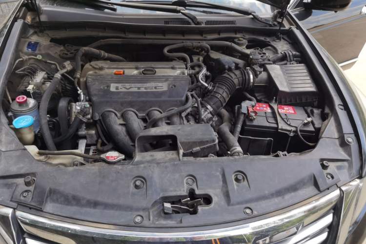 Used Honda Accord 2013 2.4L LX Engine Bay