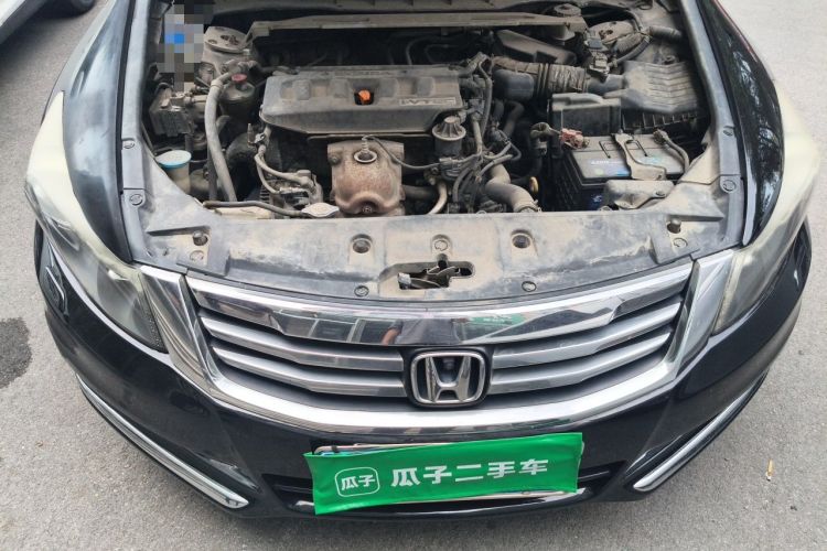 Used Honda Accord 2013 2.0L SE Engine Bay