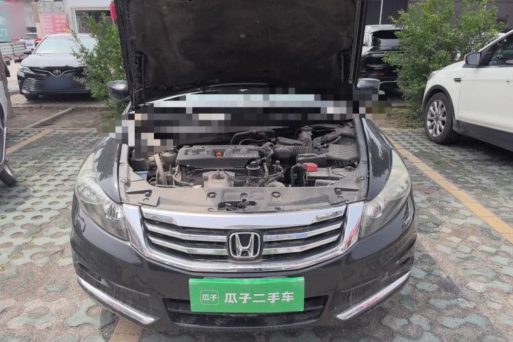 Used Honda Accord 2013 2.0L SE Engine Bay
