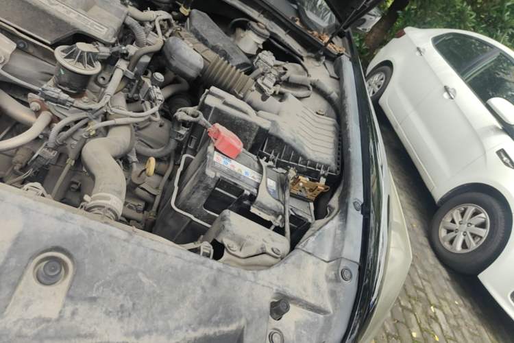 Used Honda Accord 2013 2.0L SE Engine Bay Left