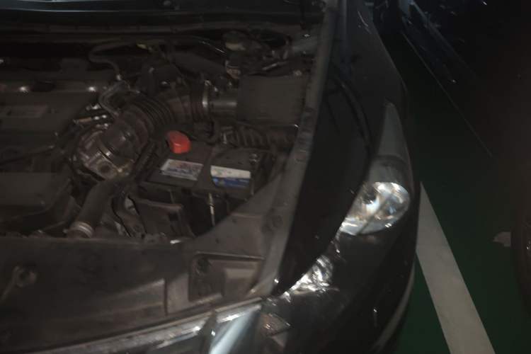 Used Honda Accord 2013 2.4L SE Engine Bay Left