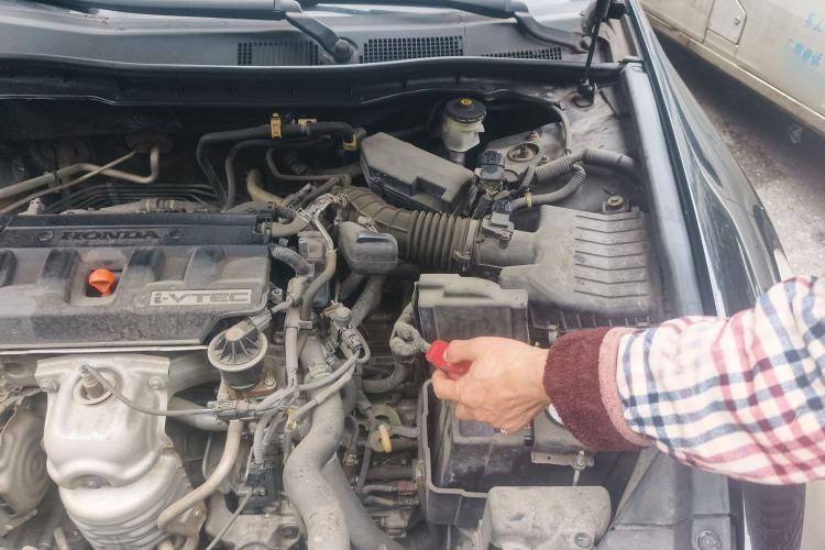 Used Honda Accord 2013 2.0L SE Engine Bay Left