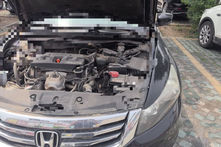 Used Honda Accord 2013 2.0L SE Engine Bay Left