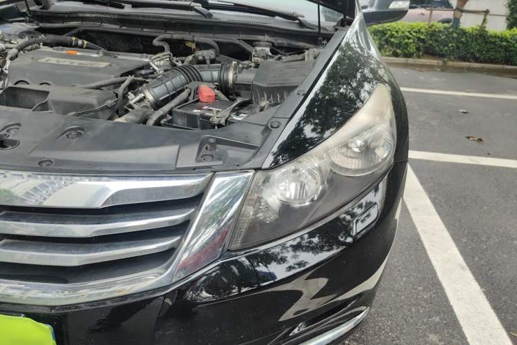 Used Honda Accord 2013 2.4L SE Engine Bay Left
