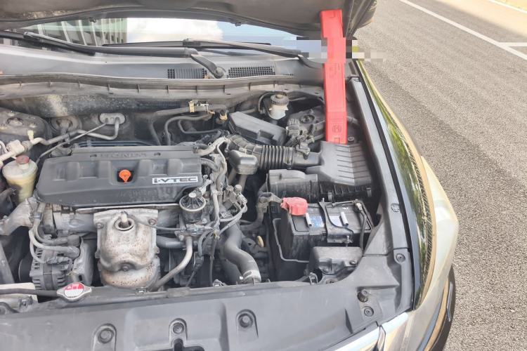 Used Honda Accord 2013 2.0L SE Engine Bay Left