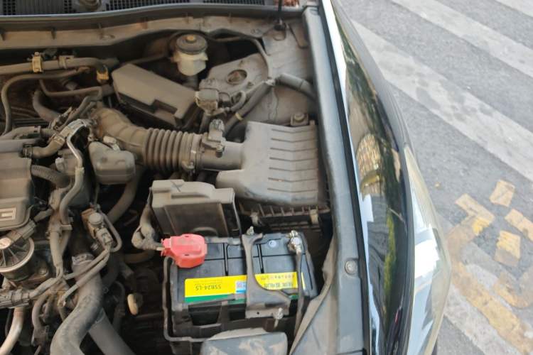 Used Honda Accord 2013 2.0L LX Engine Bay Left
