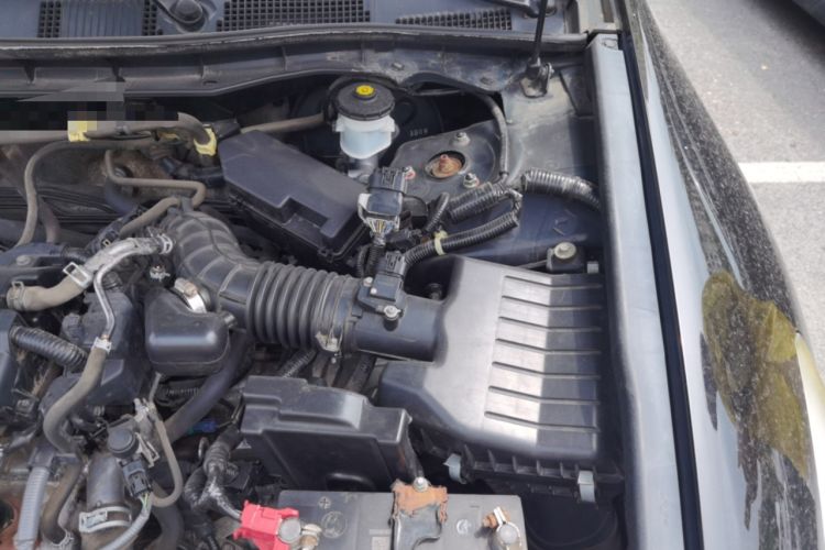 Used Honda Accord 2013 2.0L LX Engine Bay Left