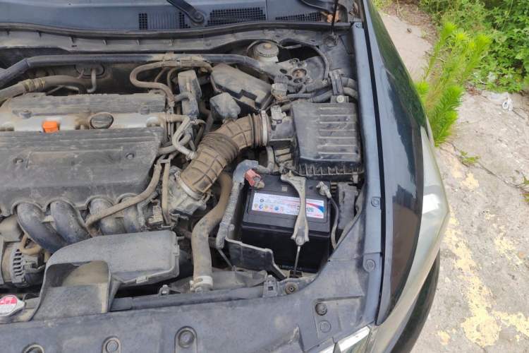 Used Honda Accord 2013 2.4L LX Engine Bay Left