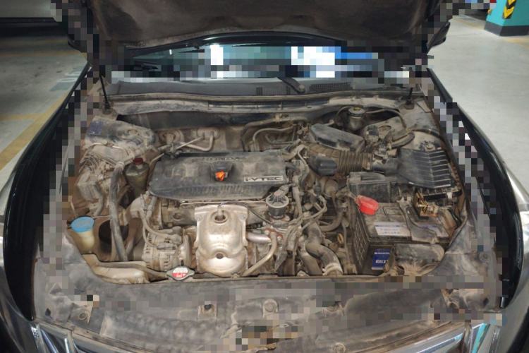 Used Honda Accord 2013 2.0L SE Engine Bay