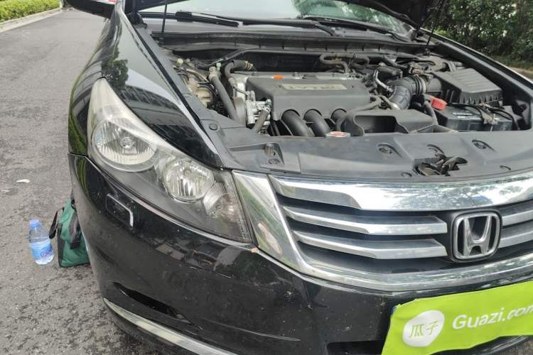 Used Honda Accord 2013 2.4L SE Engine Bay Right