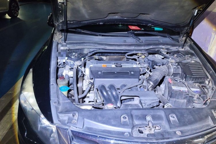 Used Honda Accord 2013 2.4L SE Engine Bay Right