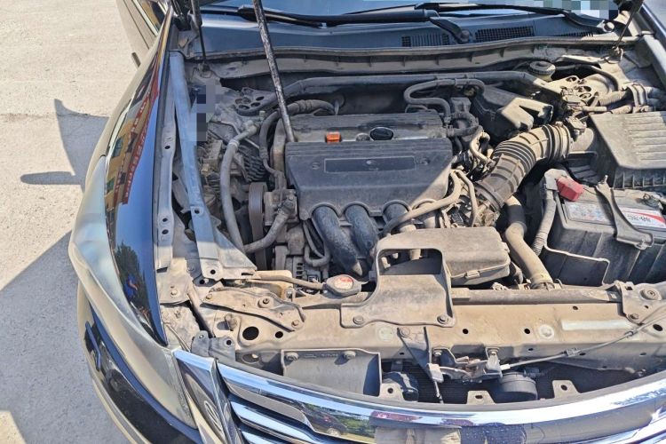 Used Honda Accord 2013 2.4L SE Engine Bay Right