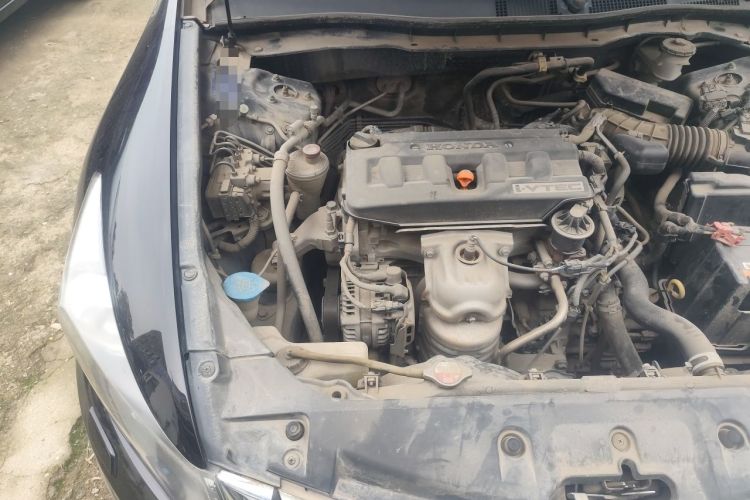 Used Honda Accord 2013 2.0L SE Engine Bay Right