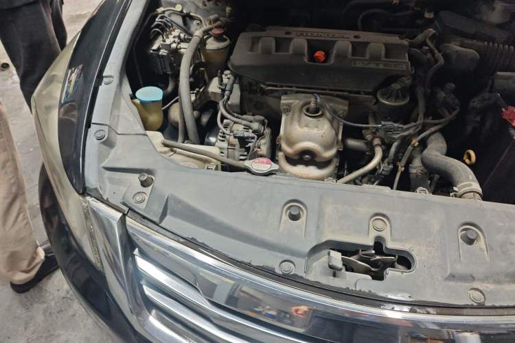 Used Honda Accord 2013 2.0L LX Engine Bay Right