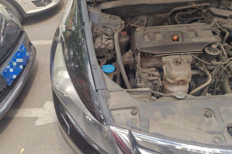 Used Honda Accord 2013 2.0L SE Engine Bay Right