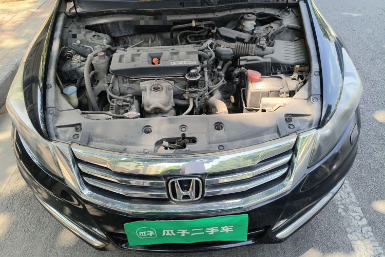 Used Honda Accord 2013 2.0L SE Engine Bay