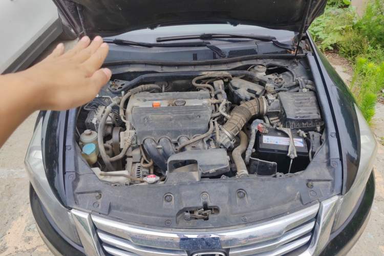 Used Honda Accord 2013 2.4L LX Engine Bay