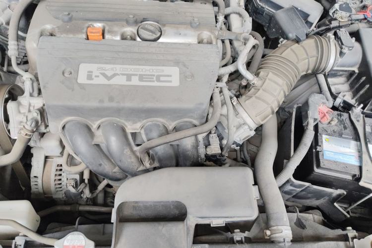 Used Honda Accord 2013 2.4L SE Engine Bay