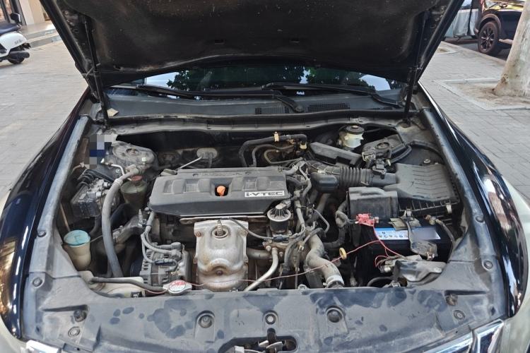 Used Honda Accord 2013 2.0L LX Engine Bay