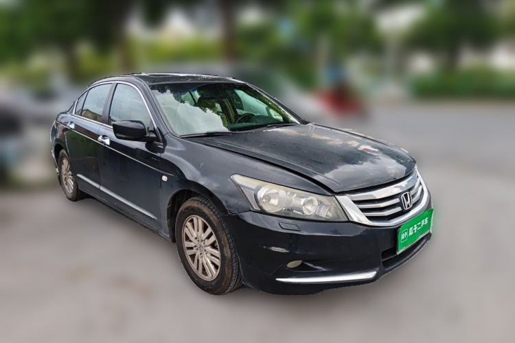 Used Honda Accord 2013 2.0L SE Front Right 45 Deg