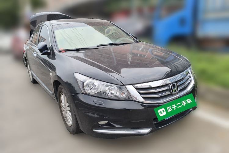 Used Honda Accord 2013 2.0L SE Front Right 45 Deg