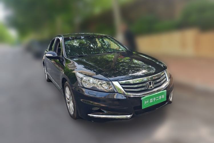 Used Honda Accord 2013 2.4L SE Front Right 45 Deg