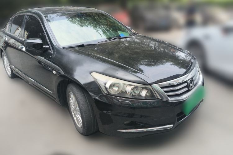 Used Honda Accord 2013 2.0L SE Front Right 45 Deg