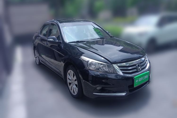 Used Honda Accord 2013 2.4L SE Front Right 45 Deg
