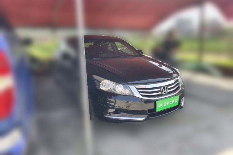 Used Honda Accord 2013 2.0L SE Front Right 45 Deg