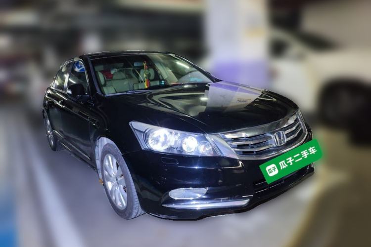 Used Honda Accord 2013 2.4L SE Front Right 45 Deg