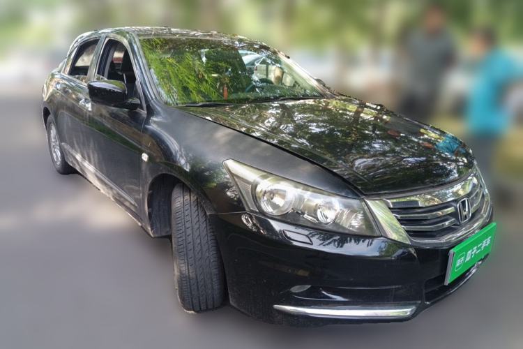 Used Honda Accord 2013 2.0L SE Front Right 45 Deg
