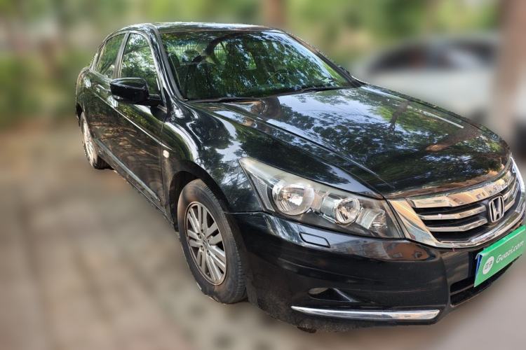 Used Honda Accord 2013 2.0L SE Front Right 45 Deg