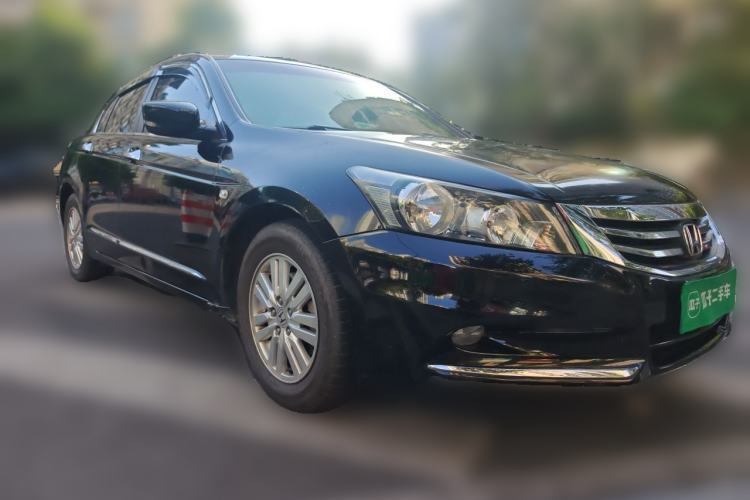 Used Honda Accord 2013 2.0L LX Front Right 45 Deg