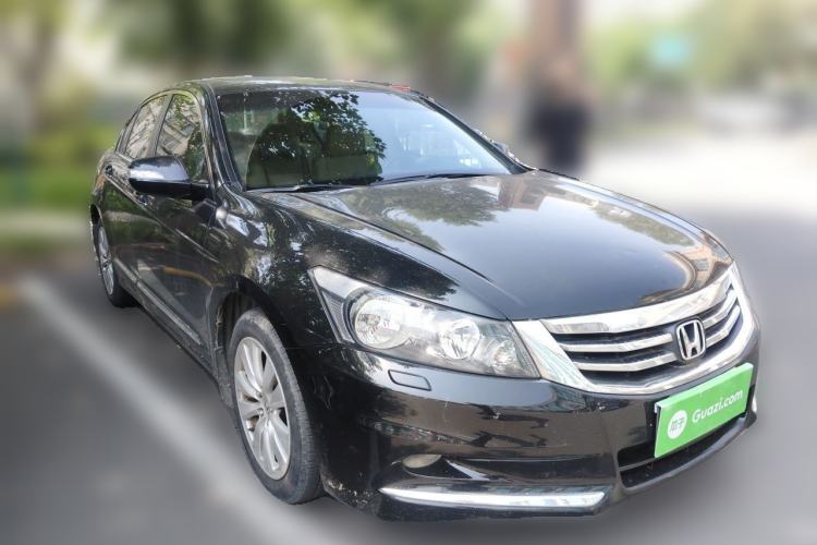 Used Honda Accord 2013 2.4L SE Front Right 45 Deg