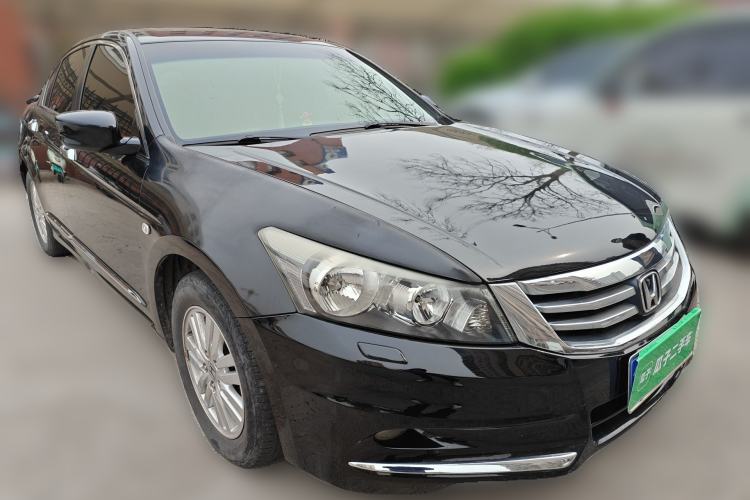 Used Honda Accord 2013 2.0L SE Front Right 45 Deg
