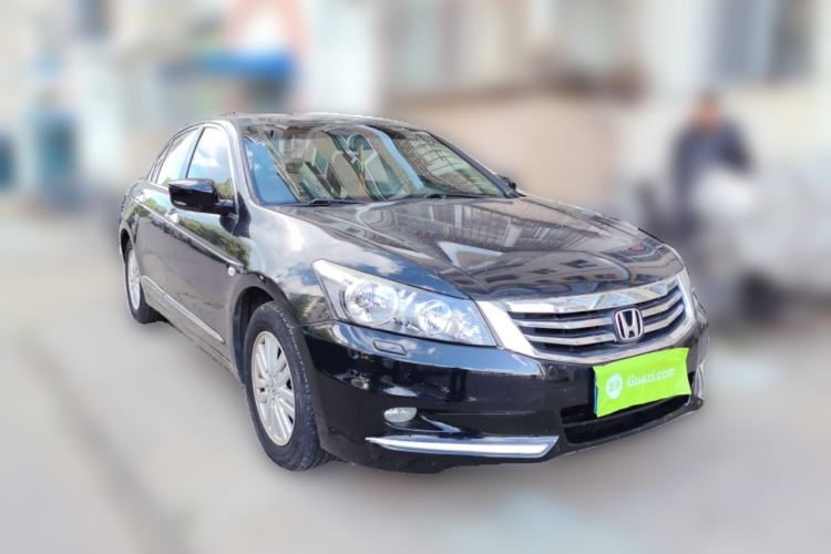 Used Honda Accord 2013 2.0L SE Front Right 45 Deg