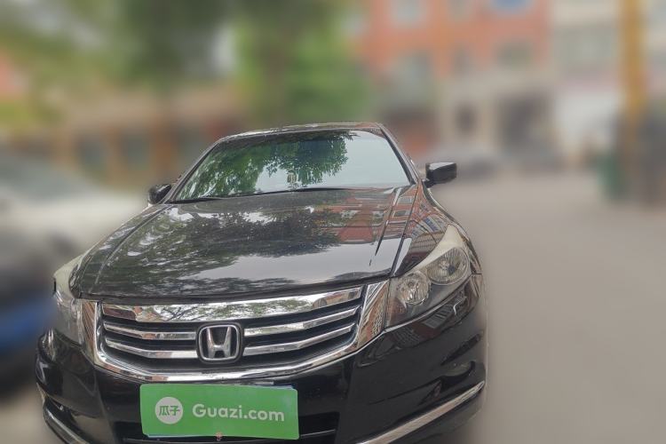 Used Honda Accord 2013 2.0L SE Front