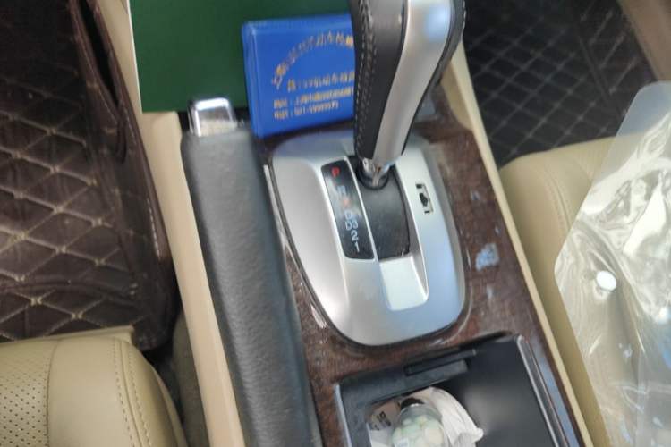 Used Honda Accord 2013 2.0L SE Gear Lever