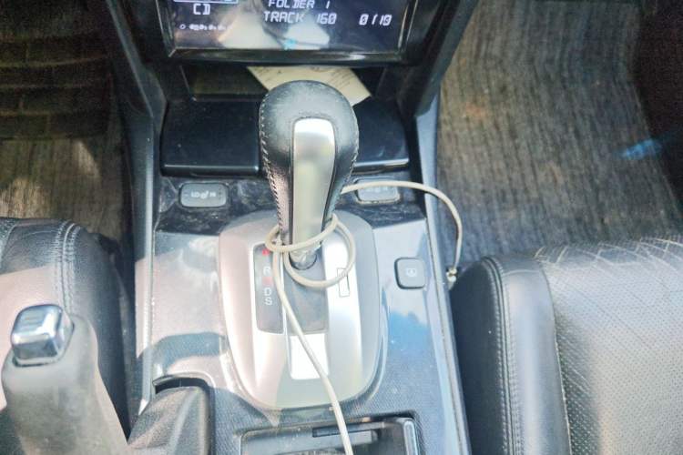 Used Honda Accord 2013 2.4L SE Gear Lever