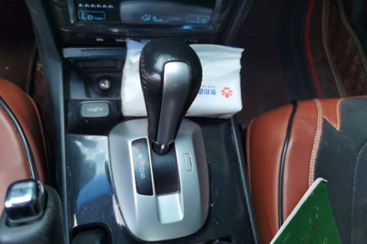 Used Honda Accord 2013 2.4L LX Gear Lever