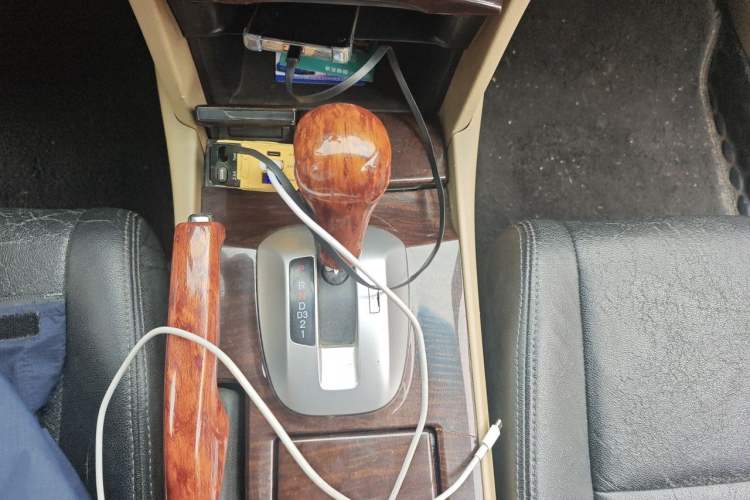 Used Honda Accord 2013 2.0L LX Gear Lever