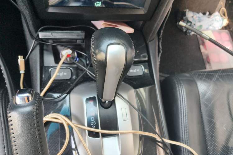 Used Honda Accord 2013 2.0L SE Gear Lever