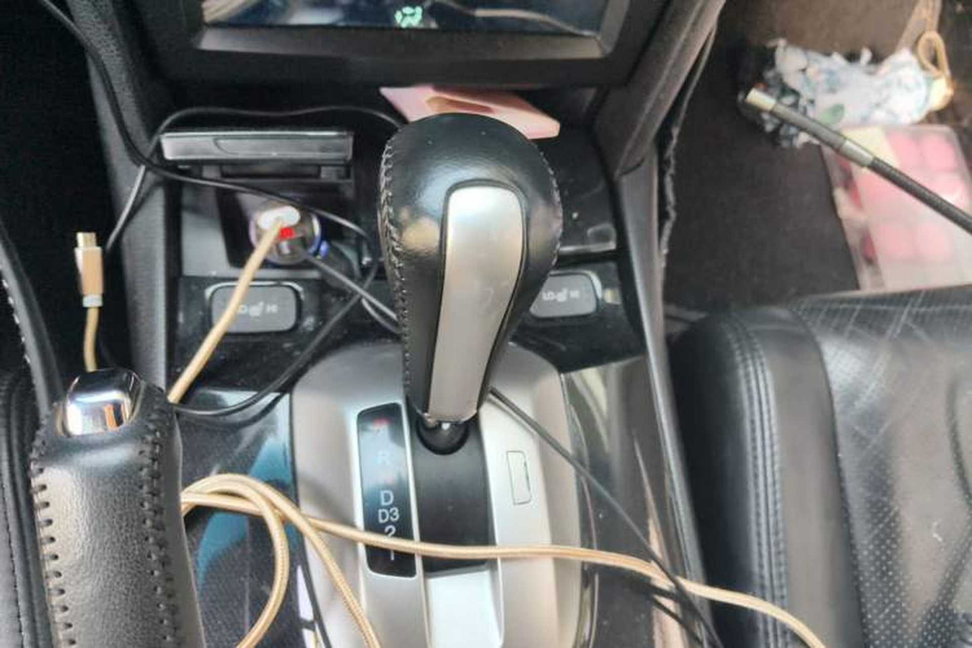 Used Honda Accord 2013 2.0L SE Gear Lever