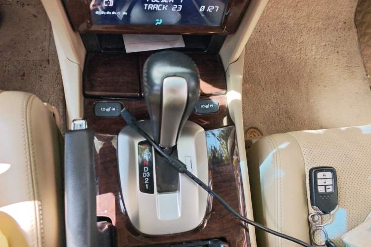 Used Honda Accord 2013 2.0L SE Gear Lever