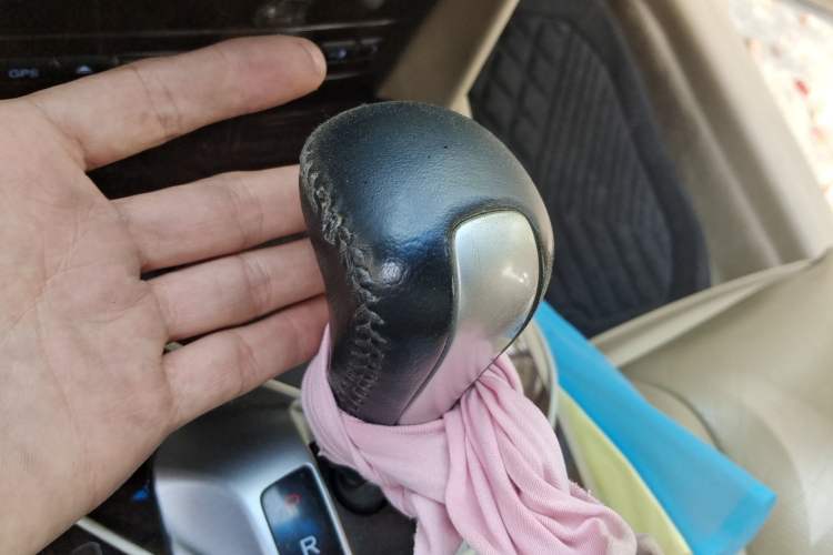 Used Honda Accord 2013 2.4L LX Gear Lever