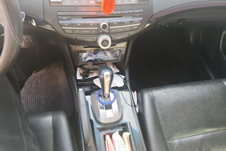 Used Honda Accord 2013 2.0L SE Gear Lever