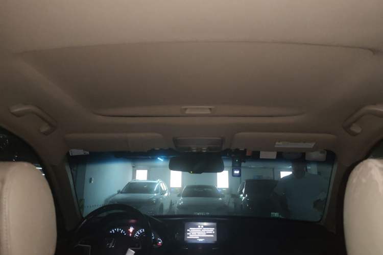 Used Honda Accord 2013 2.4L SE Headliner